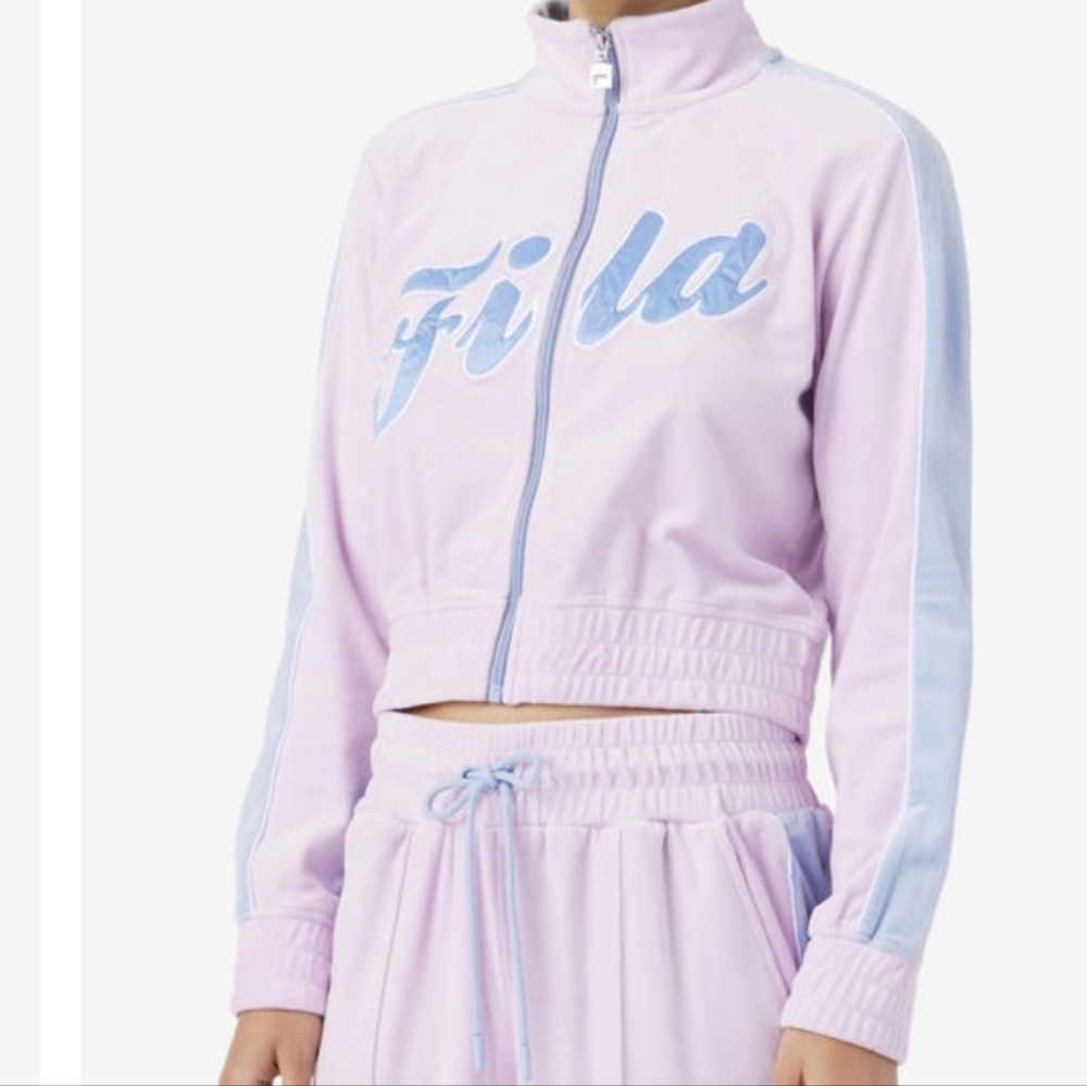 New Fila Women's Valery Logo Zip Front Velour Jacket 1X NWOT Retails at $68.99